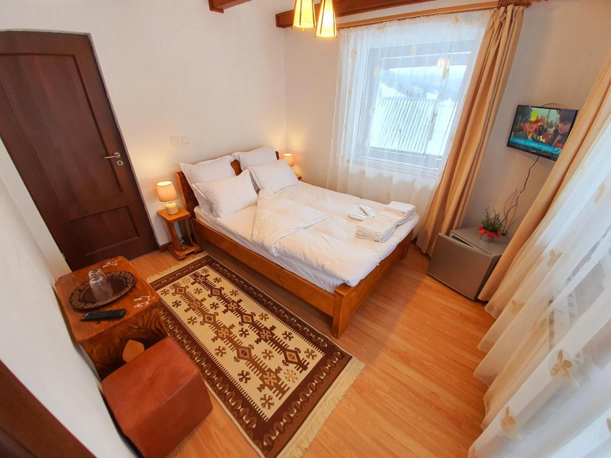 Casa Cerbul Villa Fundata Dış mekan fotoğraf